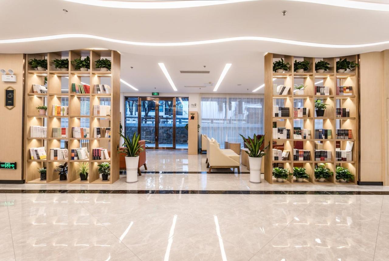 Mechari Hotel 4*